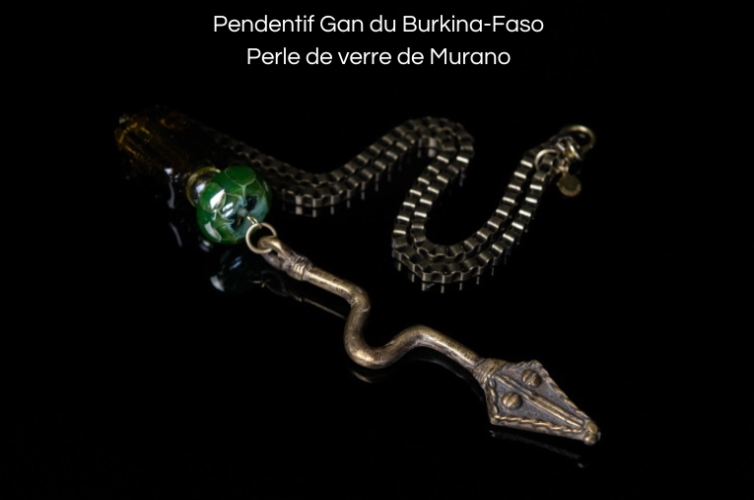 Pendentif Gan du Burkina-Faso, perle de verre de Murano