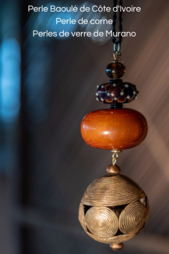 Perle baoulé de côte d'ivoire, perle de corne, perle de verre de murano